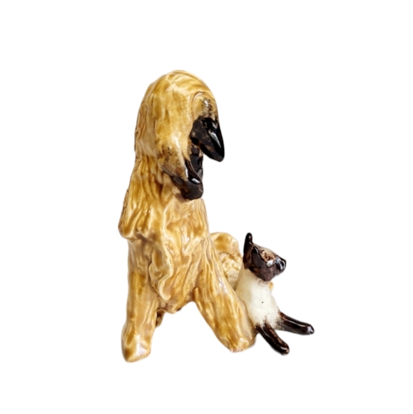 Designs in Clay Afganhound Looking Down at a Siamese Cat Signed by Donna Eddy - Picture 2 of 11